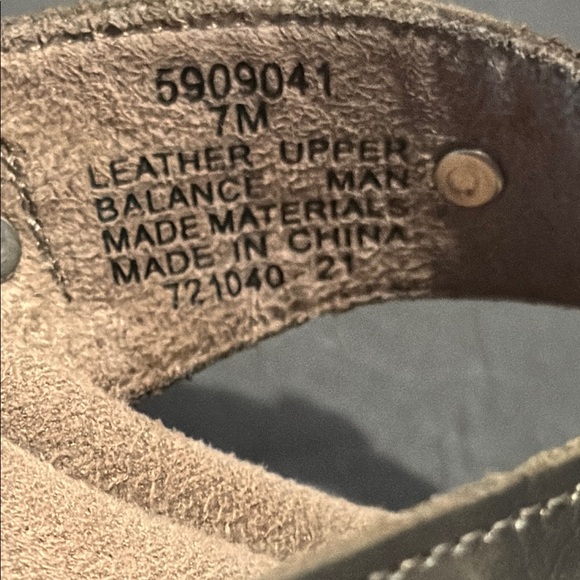 Minnetonka Metallic Sandals Sz 7 - Picture 7 of 7